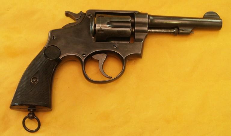 Le Paquet Occidental 2 à Hélice De Pistolet De Cowboy Est Une